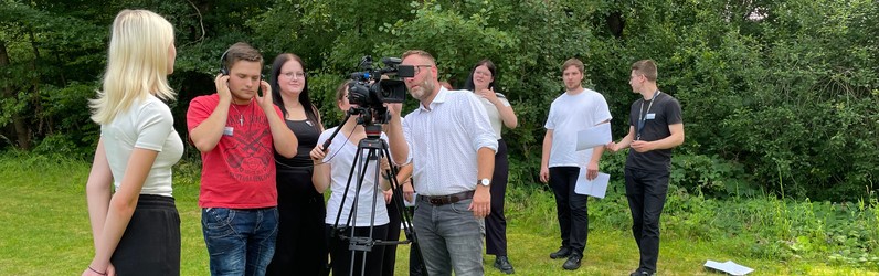 studentische Aushilfe Social Media & Content Creation (m/w/d)