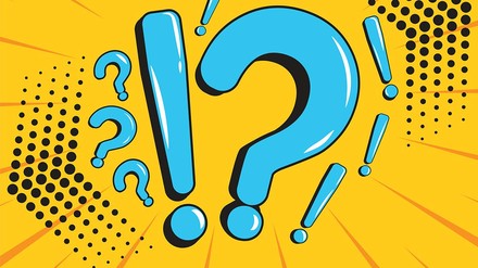 Hellblaue Frage- und Ausrufezeichen auf gelbem Hintergrund im Comic-Style.