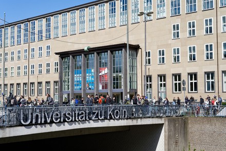 Haupteingang der Universität zu Köln