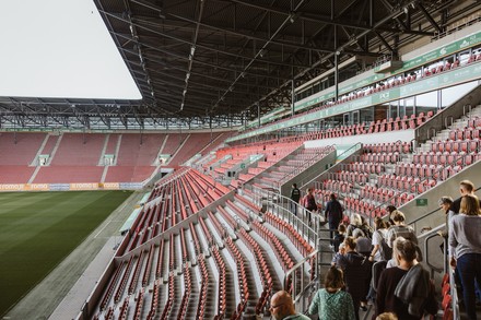 Das Augsburger Fußballstadion, die WWK-Arena, nimmt bei den Augsburg Open teil.