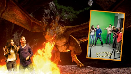 Zwei Besucher erleben wie Visual Effects im Studio mittels Technik erzeugt werden.