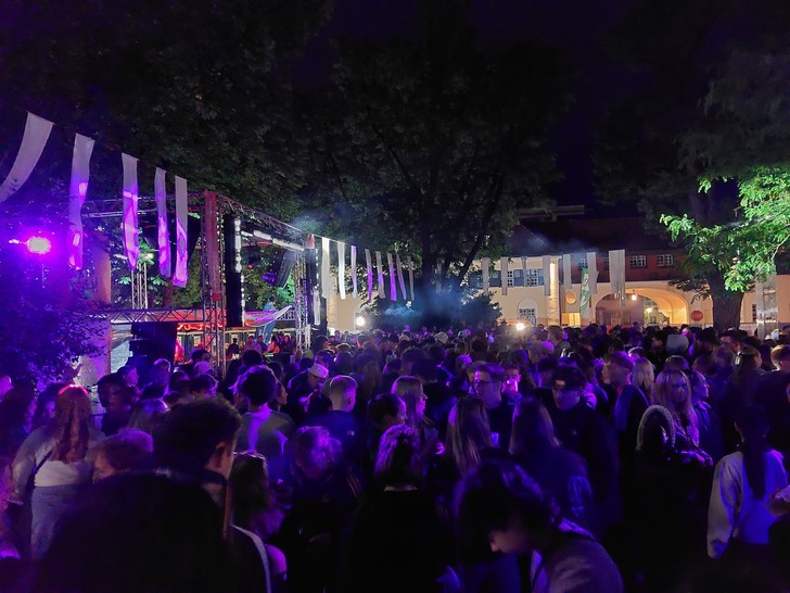 Clubbühne auf dem Modular.