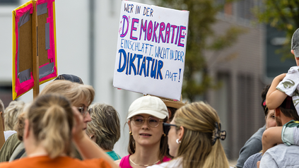Demonstration zur Demokratie.